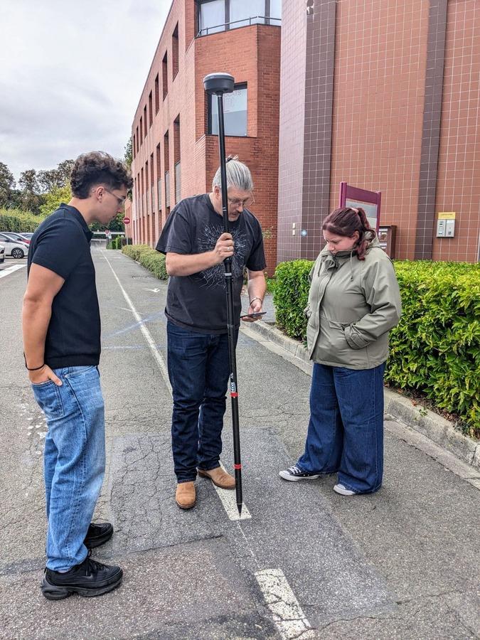 Cours de topographie avec un GNSS RTK
